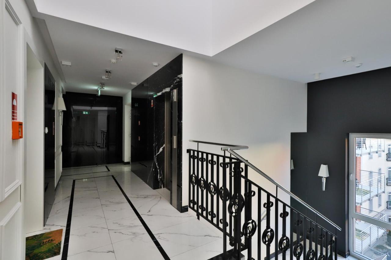 Platinum Tartaczna Apartments By Noclegi Renters 格但斯克 外观 照片